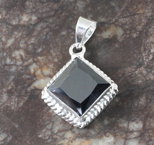 Black diamond solitaire - diamond, 9.60