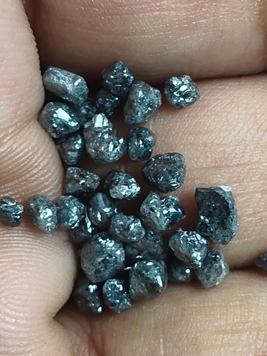Rough uncut crystal - crystal,